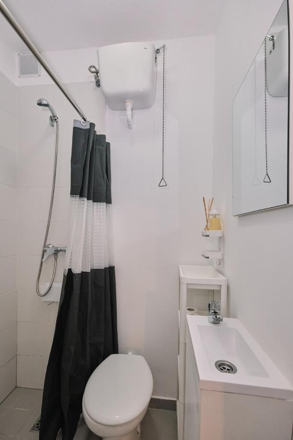 Dada Coliving & Rooms By Serendipia Turismo Σαντιάγο ντε Κομποστέλα Εξωτερικό φωτογραφία